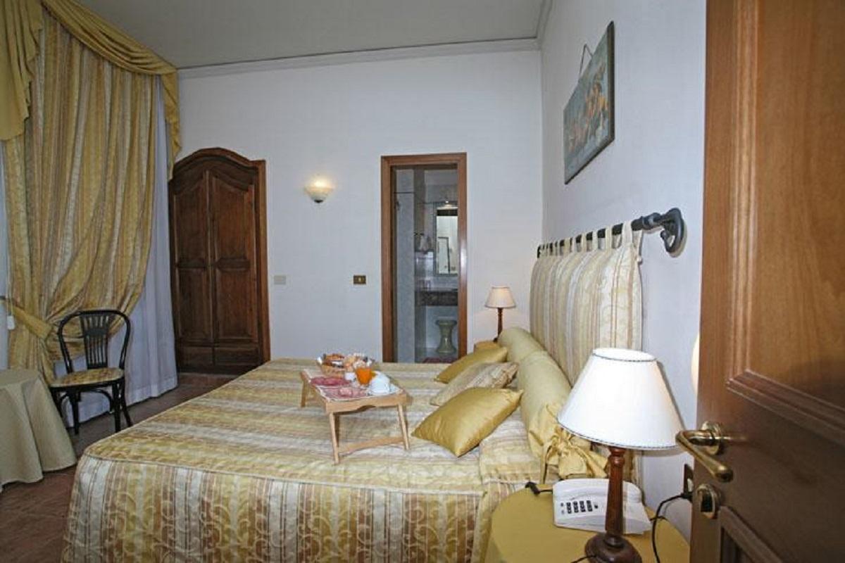 Hotel Alinari Флоренция Екстериор снимка