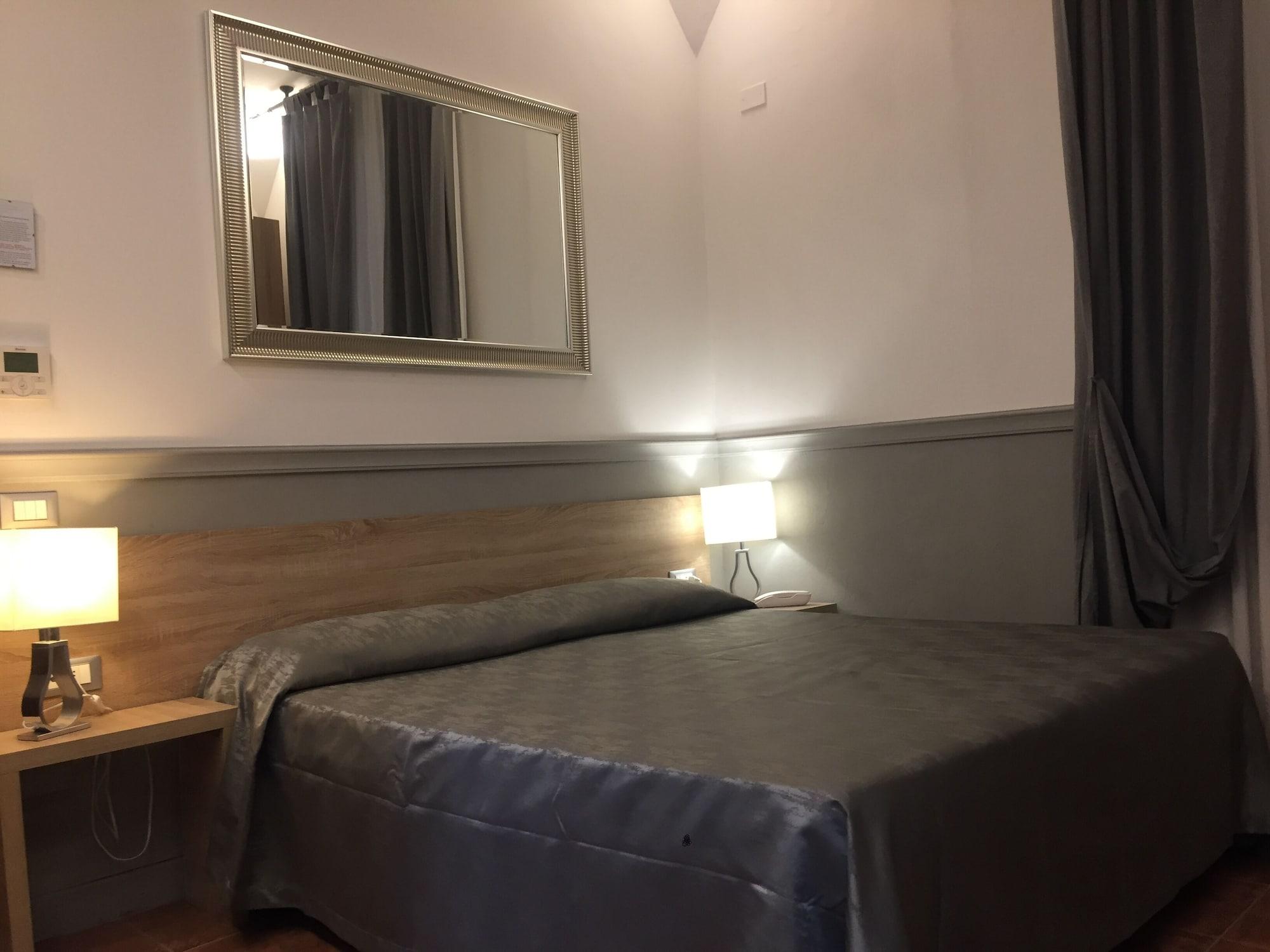 Hotel Alinari Флоренция Екстериор снимка